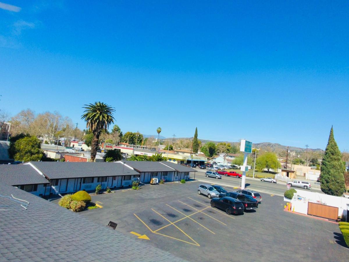 Casa Blanca Inn & Suites Whittier Exterior photo